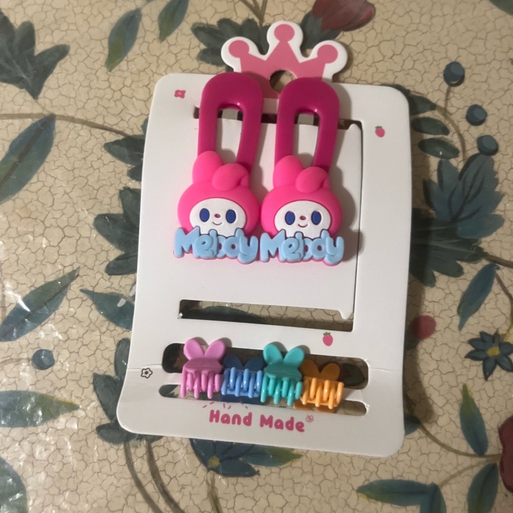 3$10.00 Melody Hair Clips